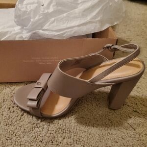 Taupe Heeled Sandals with Bow